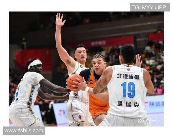 2018年CBA北京队与上海队精彩对决回顾及赛季分析