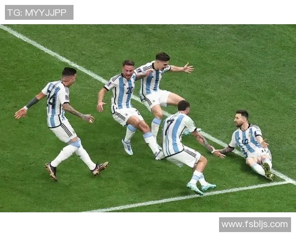 2018年洛城银河与达拉斯激战回顾:足球场上的精彩对决与球迷热情 2018年洛城银河与达拉斯激战回顾:足球场上的精彩对决与球迷热情