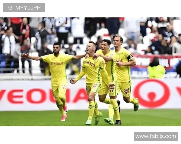 南特对阵巴黎日耳曼比赛前瞻与战术分析全面解读