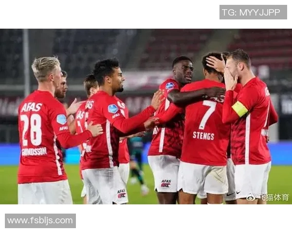 基普迪纳摩与阿尔克的精彩对决揭示足球战术与团队合作的魅力