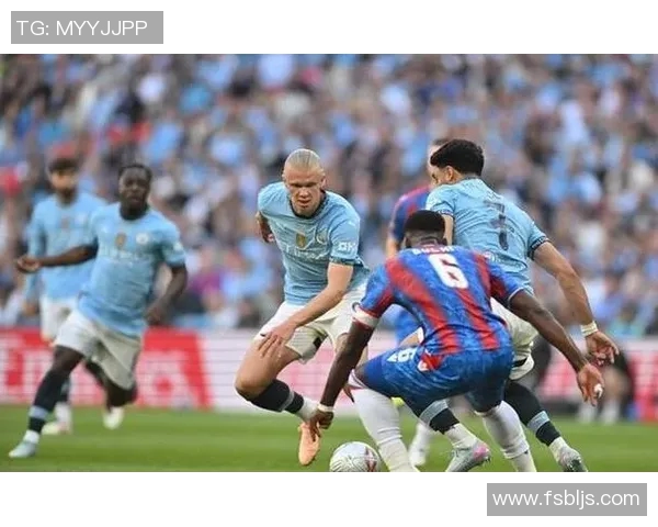 欧冠决赛场地引发热议温布利草坪质量遭球员一致吐槽 欧冠决赛场地引发热议温布利草坪质量遭球员一致吐槽