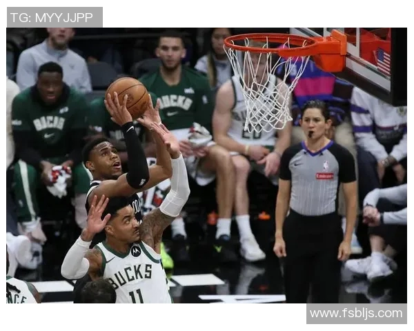 20日NBA常规赛骑士对雄鹿精彩录像回放与赛后分析分享